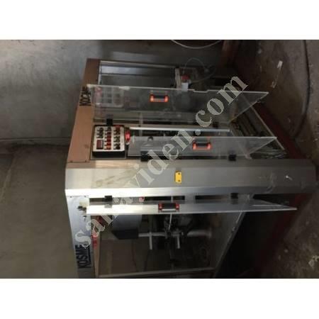 COLD GLUE LABELING MACHINE, Label Marking Machines