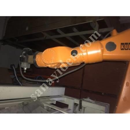 INDUSTRIAL KUKA ROBOT, Automation Machines