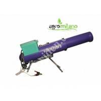 REMOTE CONTROLLED BIRD RETRACTOR - U1,