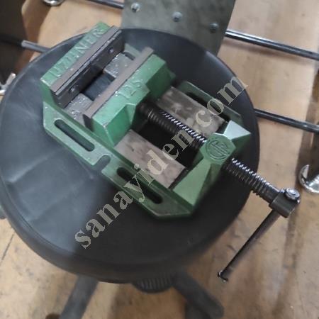 SATILIK FREZE MATKAP TAŞLAMA İŞ BAĞLAMA MENGENESİ, Makina
