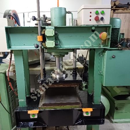 60 TON HİDROLİK KAUÇUK PRES. İSTANBUL  BAYRAMPAŞA, Kauçuk Pres