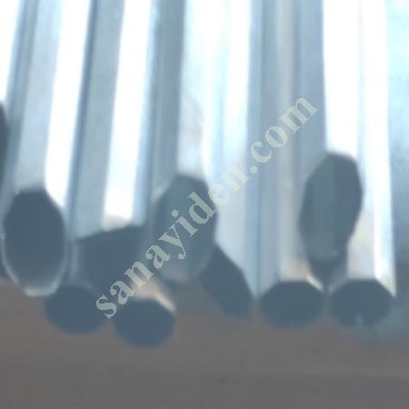 SATILIK SEKİZ PARALEL KENAR DEMİR VE PASLANMAZ PROFİLLER, Metal