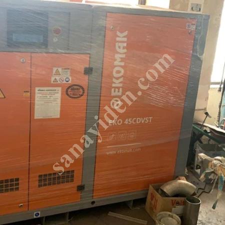 EKOMAK 45 KW CD-VST FREKANS KONVERTÖRLÜ, HAVA KURUTUCULU, Vidalı Kompresör