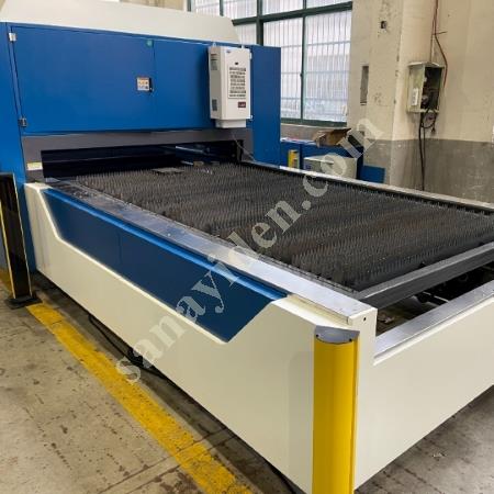 6KW ACCURL DOUBLE TABLE LASER CUTTING MACHINE 1500X3000, Laser Cutting Machine