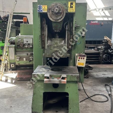 DİRİNLER BRAND 80 TONS STEEL BODY ECCENTRIC PRESS, Machine