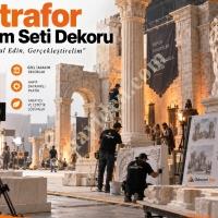 STRAFOR FİLM SETİ DEKORU İLE GERÇEKÇİ SAHNE TASARIMLARI,