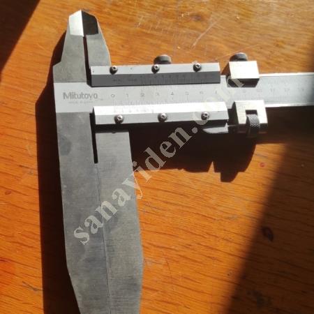 SATILIK MİTUTOYO 550 MM MEKANİK ÖLÇME KUMPASI, Makina