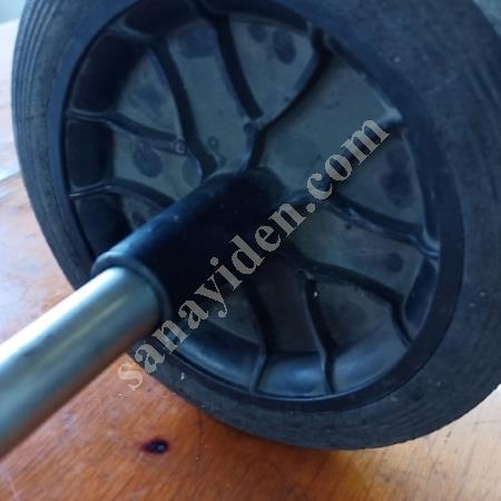 ПРОДАВА СЕ: ПЛАСТМАСОВ КОНТЕЙНЕР ЗА БОКЛУК, КОЛИЧКА ЗА БОКЛУК, ТРЪБА НА КОЛЕЛА., Hortum & Boru