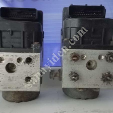 VOLVO S40 V40 ABS BEYNI, Electrical Components