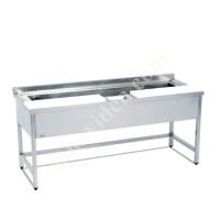 FISH PREPARATION TABLE,