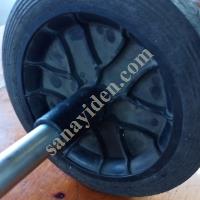 À VENDRE : CONTENANT À POUBELLE EN PLASTIQUE, CHARIOT À POUBELLE, TUYAU À ROUE., Hortum & Boru