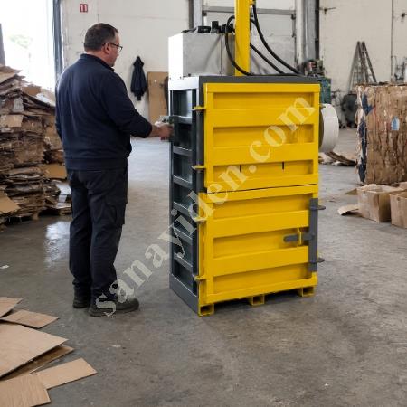 MT MAKİNA DB-15 DİKEY BALYA PRESİ – KOMPAKT ATIK SIKIŞTIRMA VE BALYALAMA ÇÖZÜMÜ, Geri Dönüşüm Makineleri