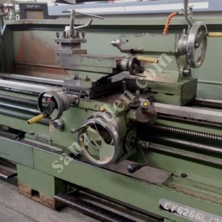 YUNNAN TORNA  ÇAP 660 BOY 2000 FENER MİLİ 105  MAKİNA KONYA'DA, Makina
