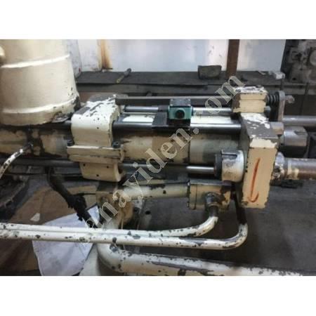 1990 MODEL METAL INJECTION MACHINE, Plastic Injection Molding Machines