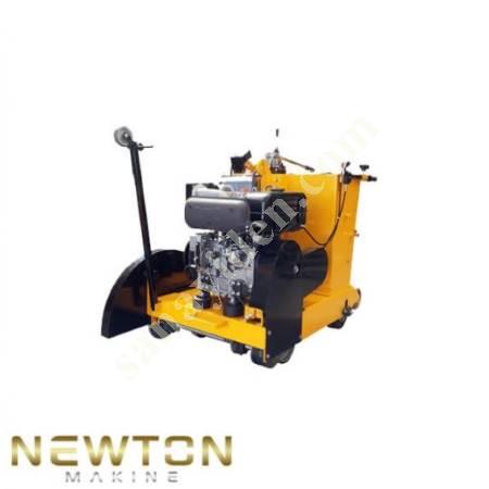 30 CM HYDRAULIC DIESEL ASPHALT AND CONCRETE CUTTING MACHINE, Building Construction