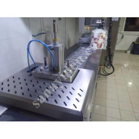 GLOBAL THERMOFORM CHEESE PACKAGING MACHINE, Packing Machine