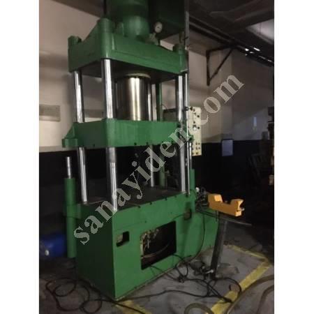 BULENT ÖZTÜRK 250 TON HYDRAULIC PRESS, Plastering Press