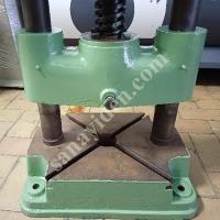 TOPUZLU EL PRESİ  İSTANBUL BAYRAMPAŞA  KEREM MAKİNA, Eksantrik Pres