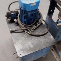 30 TON SİVİNCLİ OTOMATİK VE MANUEL ÇALIŞMA ÖZELLİĞİ HİDROLİK PRES  STOKTAN HEMEN TESLİMDİR, Makina