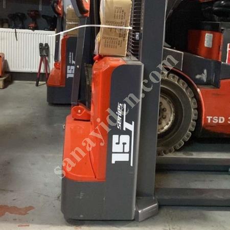 3.500 $ + KDV - LONKİNG İSTİFLEYİCİ 1.5 TON 3 MT

, Akülü Forklift