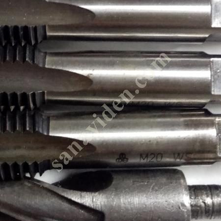 SATILIK M- 20 KILAVUZ TAKIMI MAKİNA TAKIM MARKA, Makina