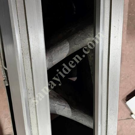 POLONYA TORNA  1976 MODEL  2500X500 KULLANICIDAN SATIŞA ÇIKMIŞTIR, Makina