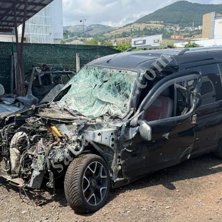 SCRAP CERTIFIED BERLINGO IS ON SALE! DON'T MISS OUT ON SPARE PARTS!, Damaged Vehicles