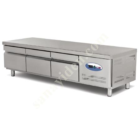 COOLING UNDERCOUNTER REFRIGERATORS, Industrial Kitchen