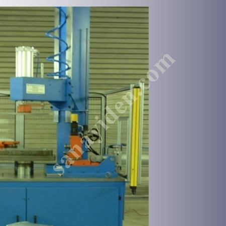 CNC METAL SIVAMA SEKILLENDIRME MAKINALARI, Kıvırma-Bombe Sıvama Makinesi