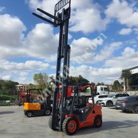 FORKLIFT FOR RENTAL, Heavy Equipment