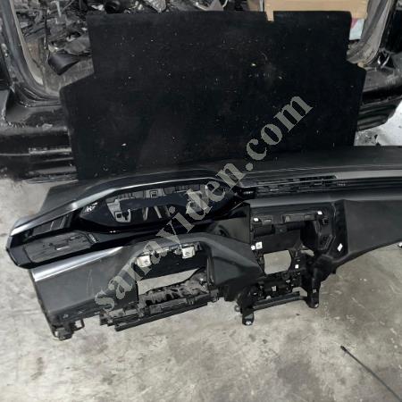 PEUGEOT  408  2024  TORPİDO  ORJİNAL  ÇIKMA, Oto & Y. Parça