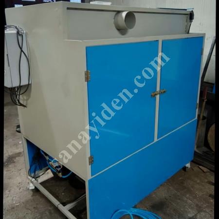 OYUNCAK DOLU MAKINE, Machine