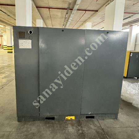 ATLAS COPCO GA90 2022 MODEL LOW OPERATING HOURS, Screw Compressor