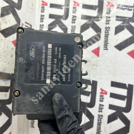10.0946-0106.3 FORD ESCORT ÇIKMA            ABS BEYNİ, Oto & Y. Parça