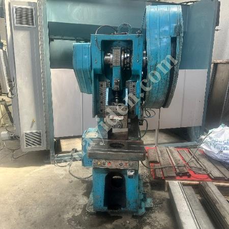 ERKEKOĞLU BRAND 30 TONS STEEL BODY ECCENTRIC PRESS, Eccentric Press