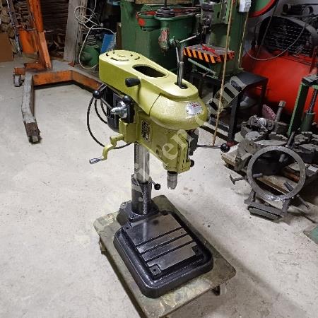 ŞENEL ÇİFT DEVİRLİ MASAÜSTÜ KILAVUZ ÇEKMELİ / İSTANBUL BAYRAMPAŞA, Kılavuz Ve Delik Açma Makineleri