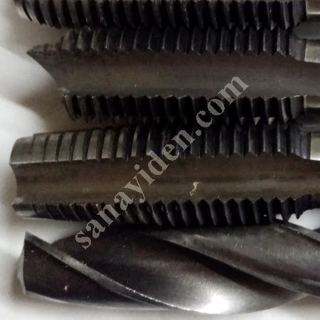 SATILIK M- 20 KILAVUZ TAKIMI MAKİNA TAKIM MARKA, Makina