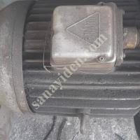 FİYATI 280.000₺  KULLANICIDAN SATIŞA ÇIKTI  3 METRE BAĞLAMA 600 KIZAK USTÜ, Makina