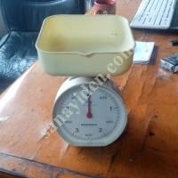 SATILIK 5 KG MİNİ MUTFAK TERAZİSİ ALMAN MALI,