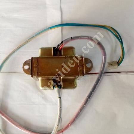 SATILIK İTALYAN MALI GİRİŞ 220 V AC ÇIKIŞ 12 V DC ÇİFT ÇIKIŞLI TRAFO, Elektrik & Enerji