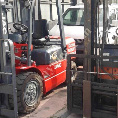 AKMERKEZ KİRALIK FORKLİFT KİRALAMA 0542 777 86 96, Makina