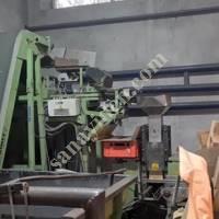 NAIL PIN RIVET BOLT PACKAGING MACHINE,