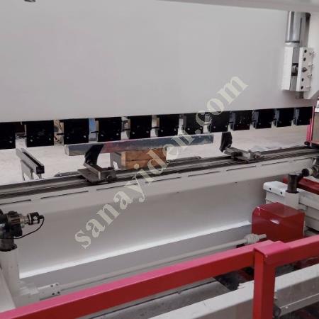 BAYKAL 3000/150 TON  TÜM BAKIMLARI YAPILMIŞTİR 0536 709 41 57, Makina