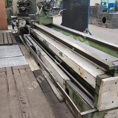 BULGAR TORNA  2005 MODEL C 10 DİJİTALLİ BOY 4000 ÇAP 820 KEPENKLİ AYNA VAR YATAKLAR VAR, Makina