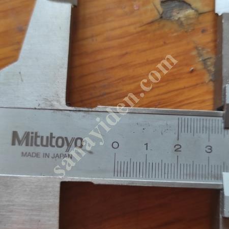 SATILIK MİTUTOYO 550 MM MEKANİK ÖLÇME KUMPASI, Makina