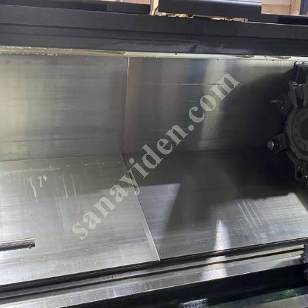 CNC TORNA  2 ADET ALINDAN 2 ADET ÜSTEN 4 ADET CANLI TAKIMI VARDIR., Makina