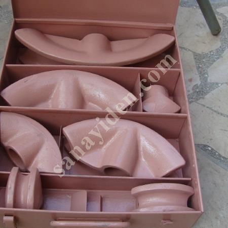 ERMAKS BRAND PIPE BENDING MACHINE - MOULDED FROM 3/8'“ TO 2/5”'!, Machine