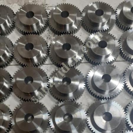 SATILIK DEĞİŞİK ŞEKİLLERDE DEMİR VE PASLANMAZ PROFİL ÜRETİM MAKİNESİ, Metal