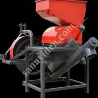 FEED CRUSHING MACHINE, Harvesting Machines