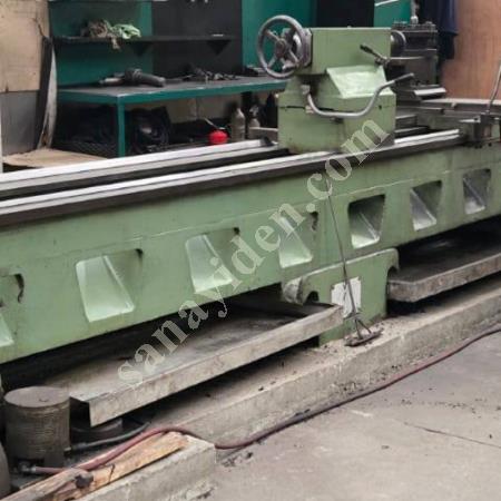 BULGAR TORNA  2005 MODEL C 10 DİJİTALLİ BOY 4000 ÇAP 820 KEPENKLİ AYNA VAR YATAKLAR VAR, Makina